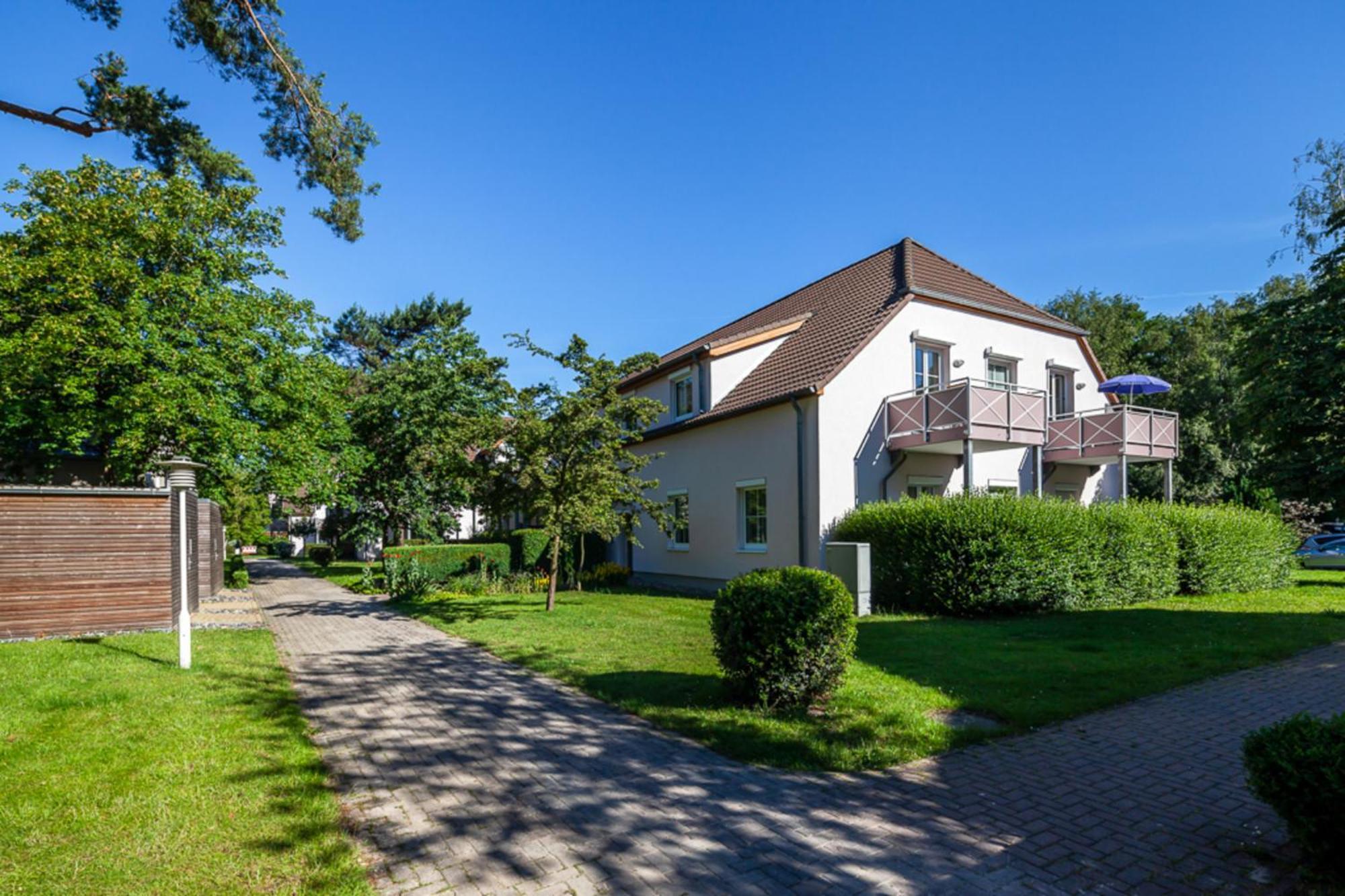 Ferienwohnung "Strandgut" Neuhaus  Exterior photo